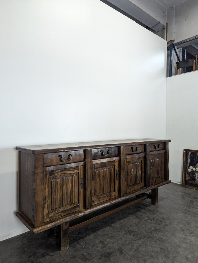 Enfilade brutaliste de Aranjou
