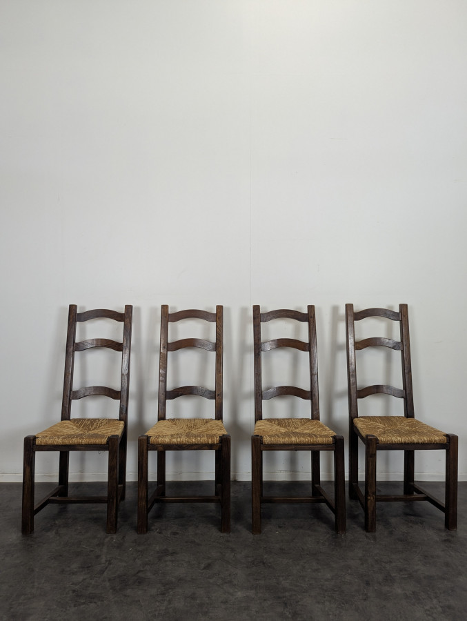Série de 4 chaises brutaliste