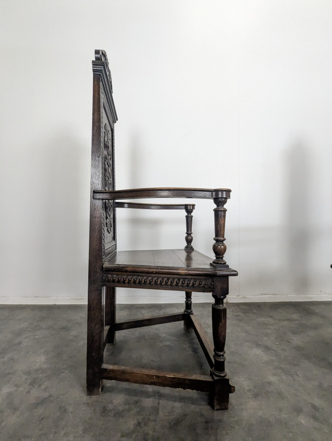 Paire de fauteuil Caquetoires de style Renaissance en chêne