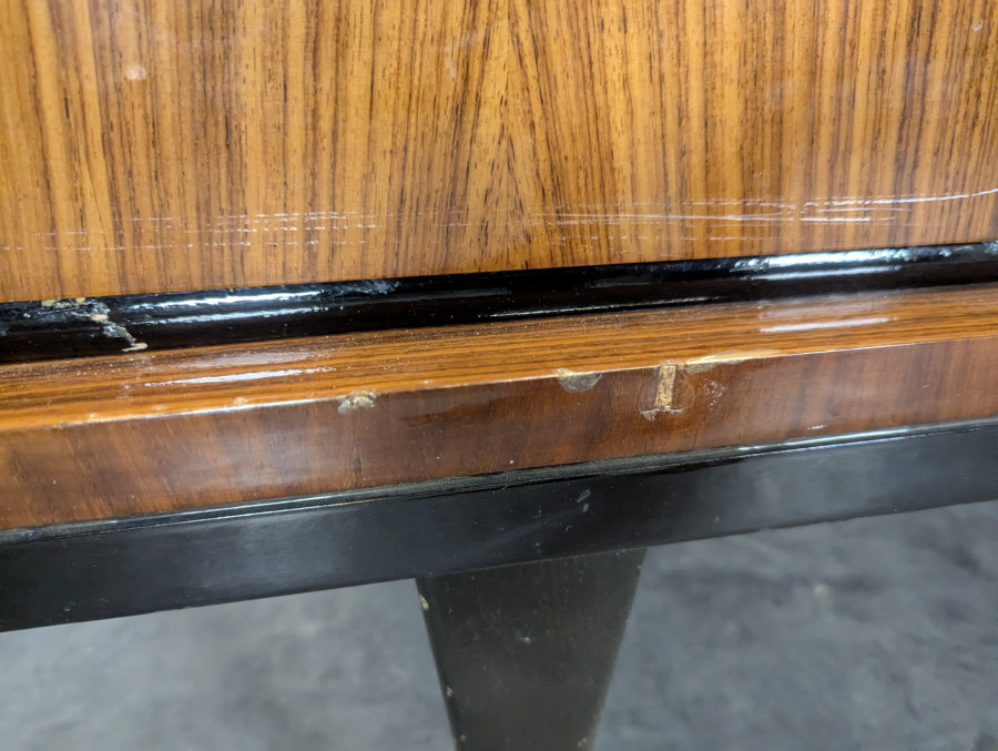 Armoire penderie des années 60 vernis polyestère