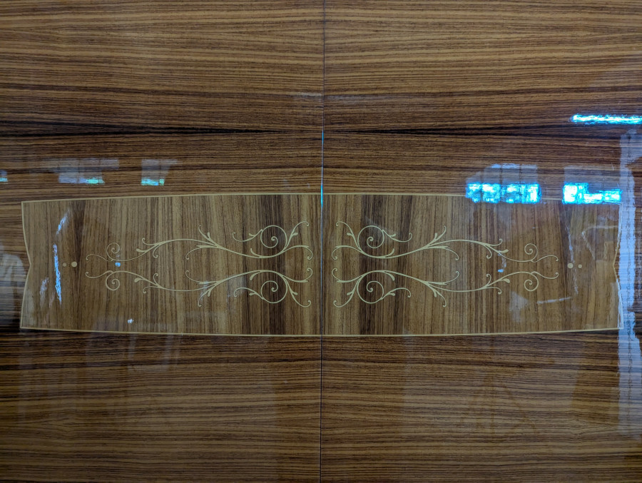Armoire penderie des années 60 vernis polyestère