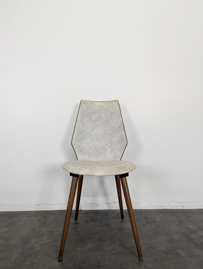 Série de 5 chaises des années 50