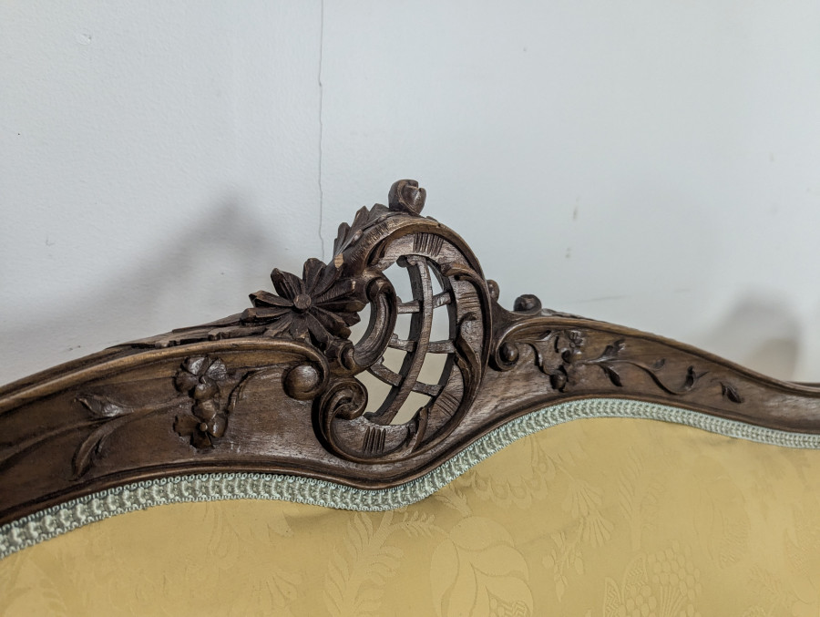 Salon en Noyer époque Napoléon III