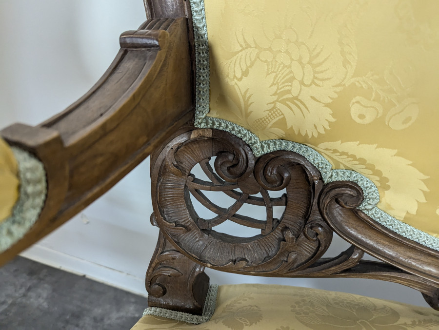 Salon en Noyer époque Napoléon III