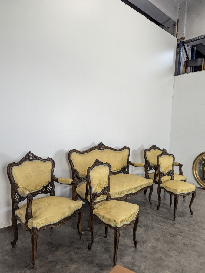 Salon en Noyer époque Napoléon III