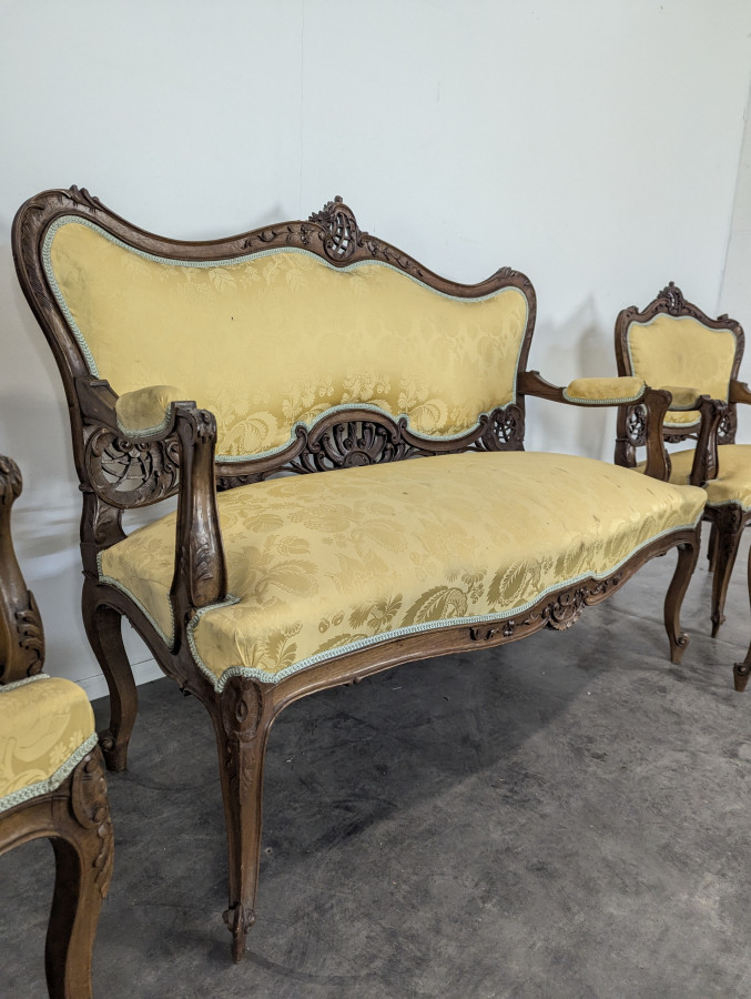 Salon en Noyer époque Napoléon III
