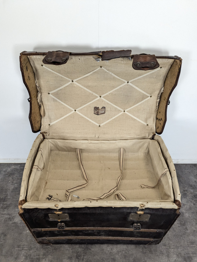 Malle de voyage de F. Dillon