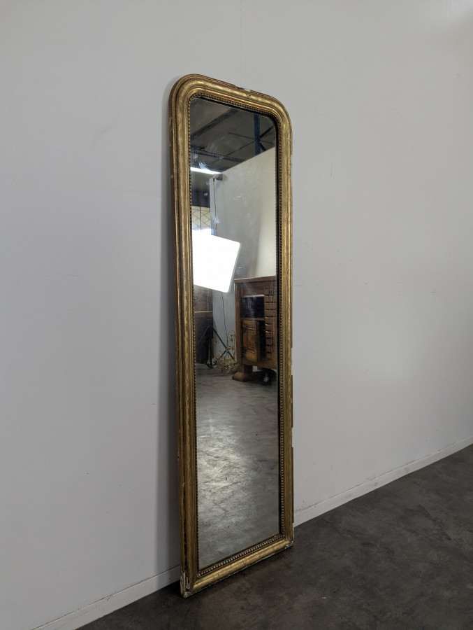 Miroir d'entre-deux en bois doré d'époque Louis Philippe