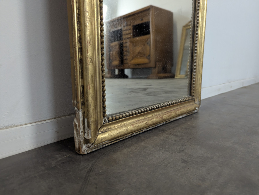 Miroir d'entre-deux en bois doré d'époque Louis Philippe