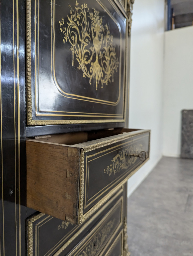 Secrétaire de dame époque Napoléon III en bois noirci laqué