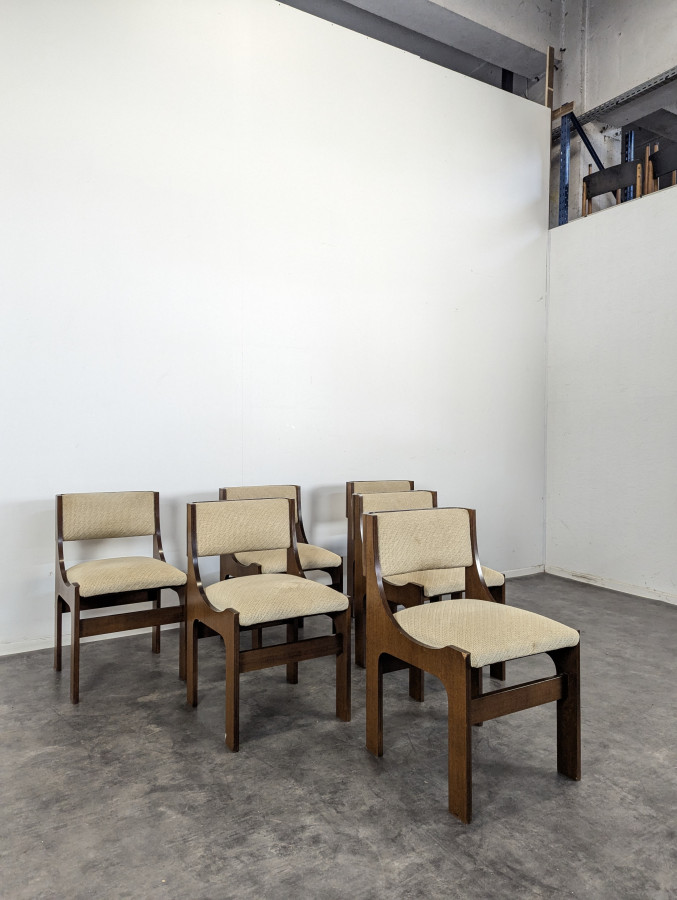 Serie de 6 chaises design italien de Franco Asnaghi