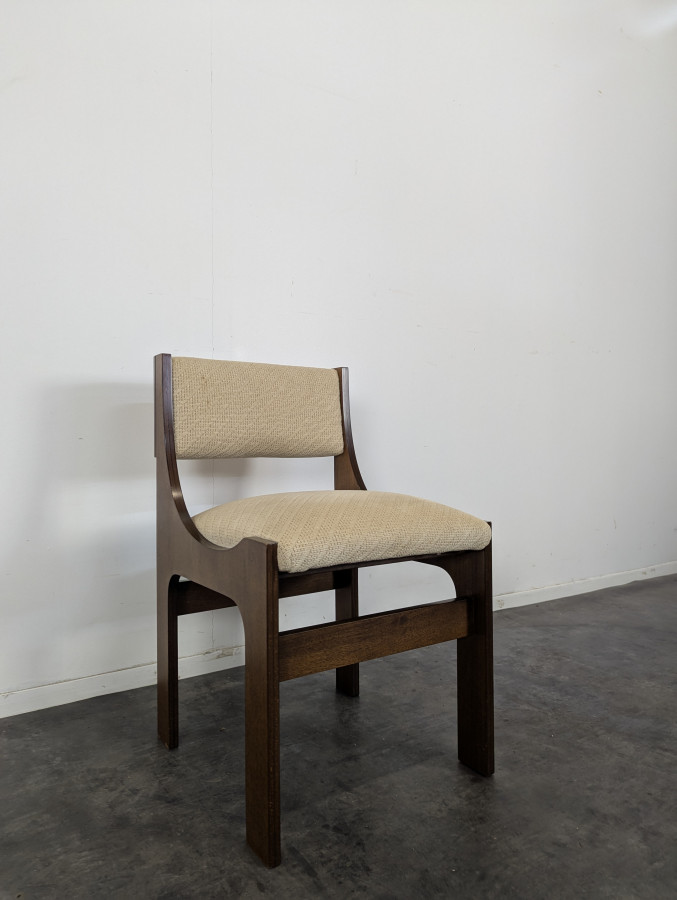 Serie de 6 chaises design italien de Franco Asnaghi