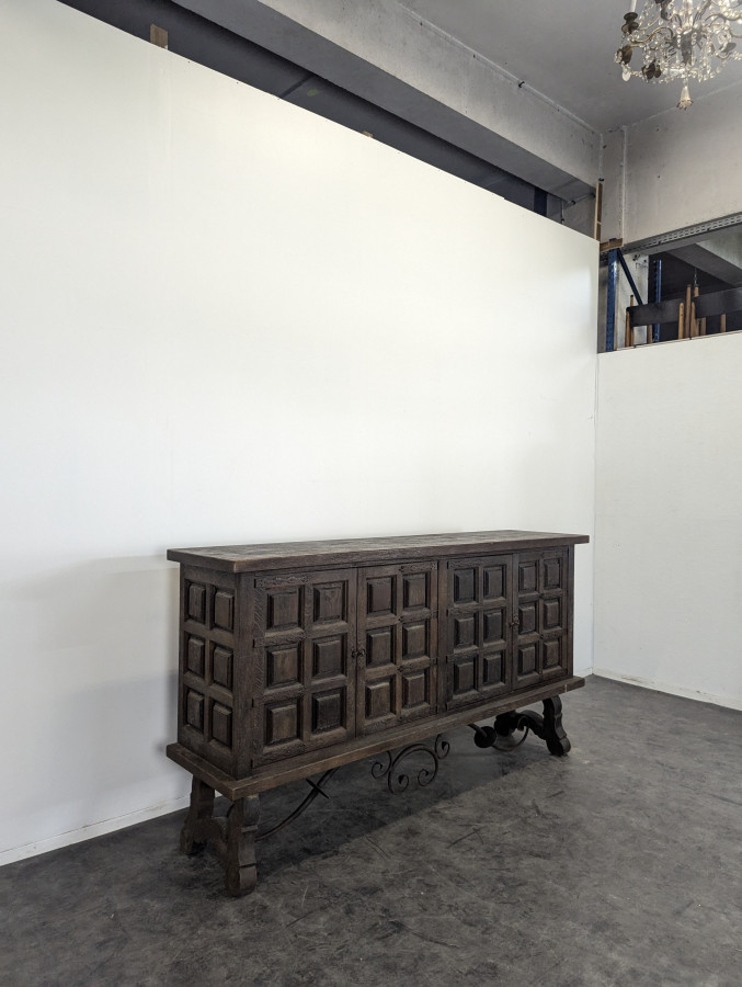 Enfilade espagnole en chêne