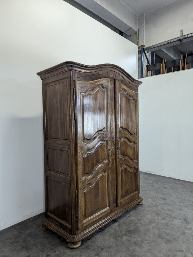 Armoire en chêne massif Néo-Rustique
