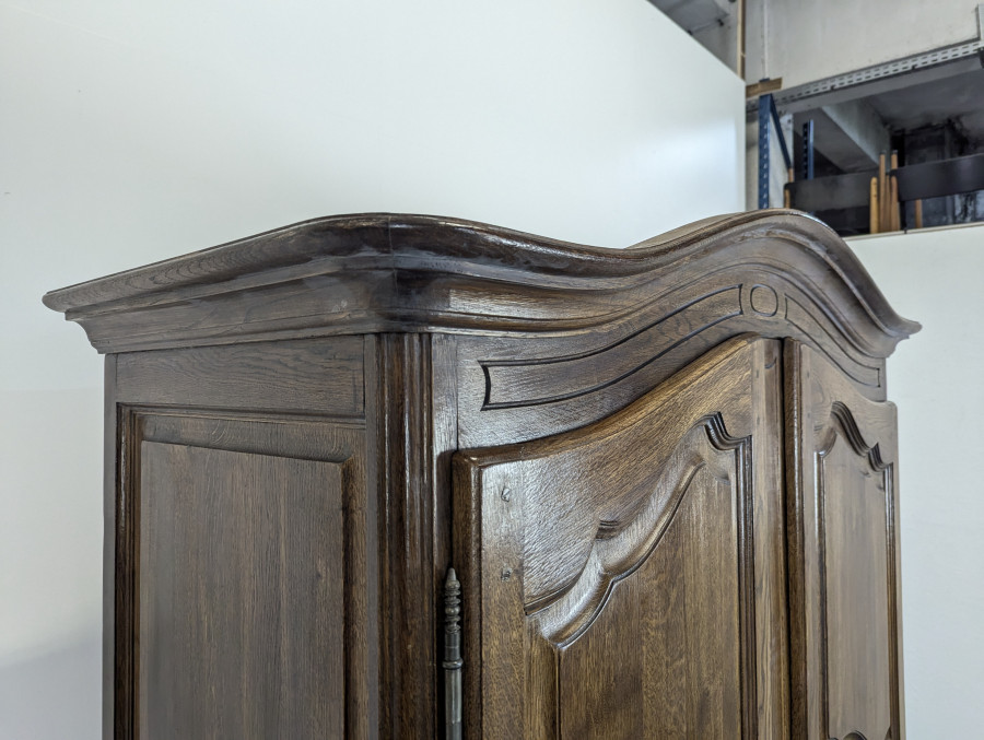 Armoire en chêne massif Néo-Rustique