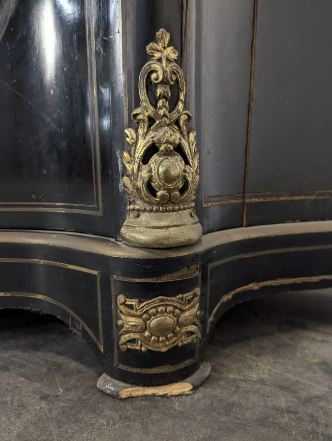 Meuble d'appui Napoléon III avec médaillon en Bronze