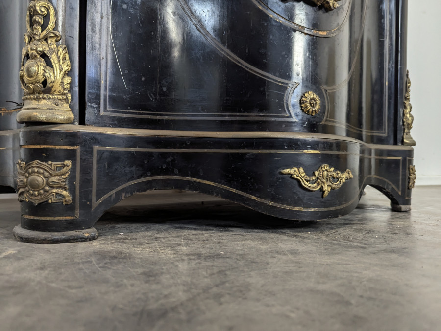 Meuble d'appui Napoléon III avec médaillon en Bronze