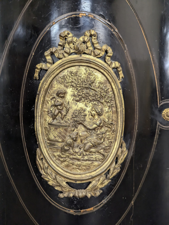 Meuble d'appui Napoléon III avec médaillon en Bronze