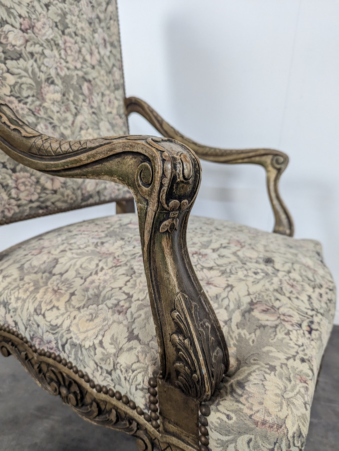 Paire de fauteuil de style Régence