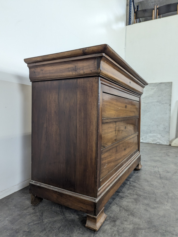 Commode d'époque Louis Philippe en noyer massif