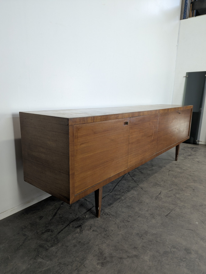 Grande enfilade moderniste en teck