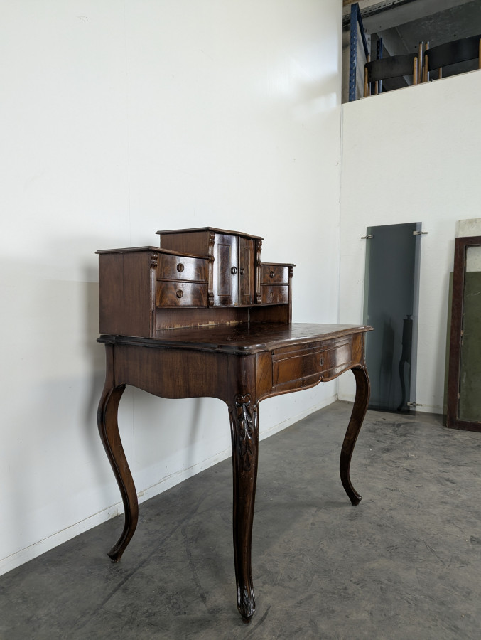 Petit bureau bonheur du jour en acajou
