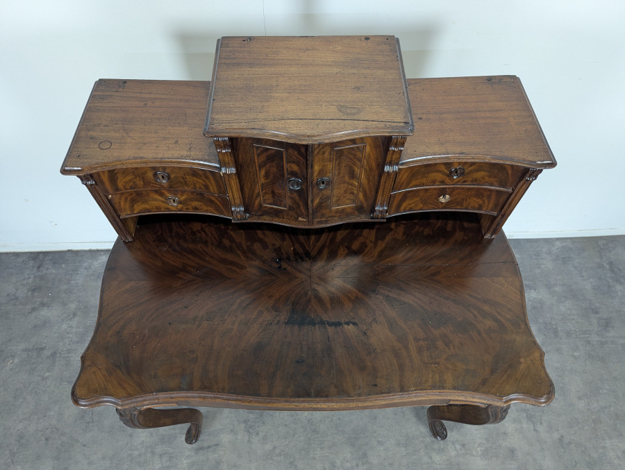 Petit bureau bonheur du jour en acajou