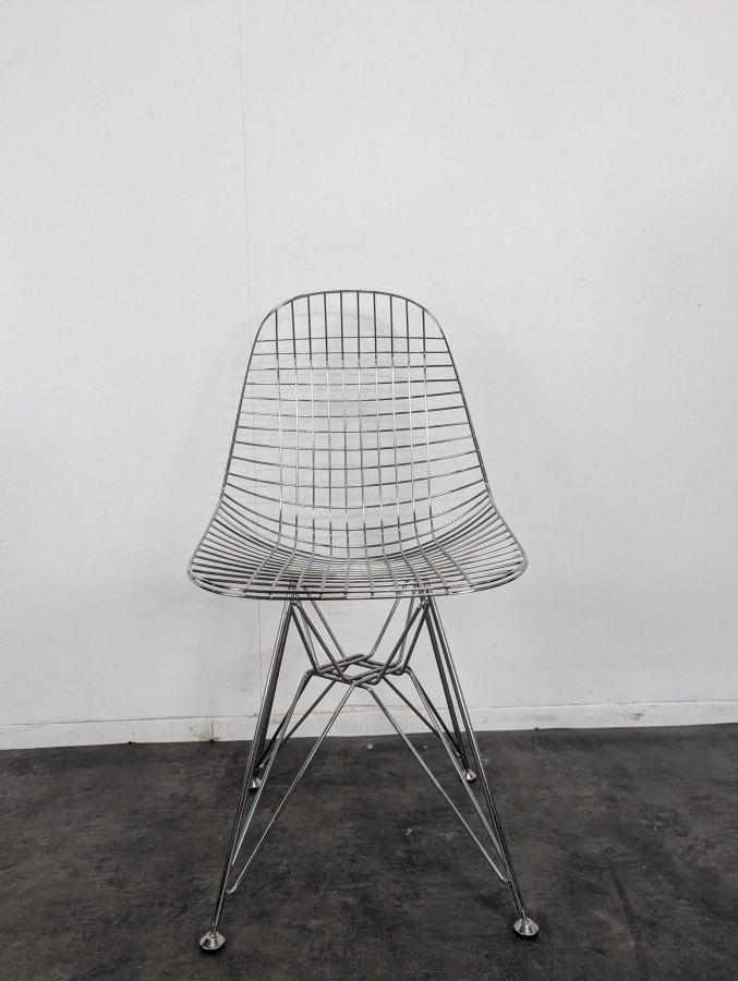 Série de 4 chaises wire chair Eames