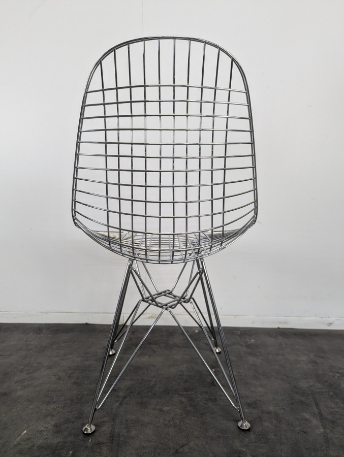 Série de 4 chaises wire chair Eames