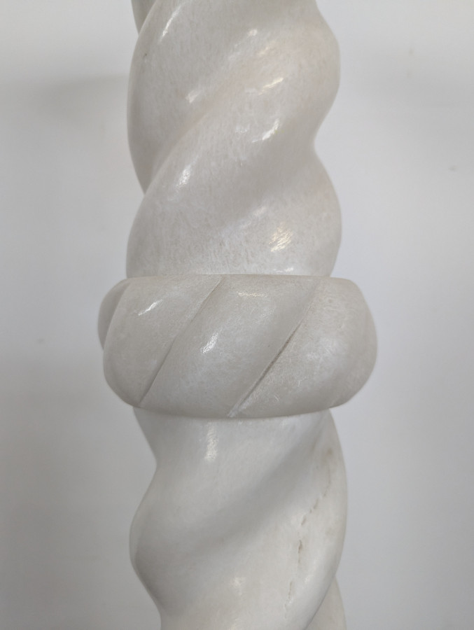 Colonne lumineuse en Albâtre torsadée F. Bruckmann Nr 5370