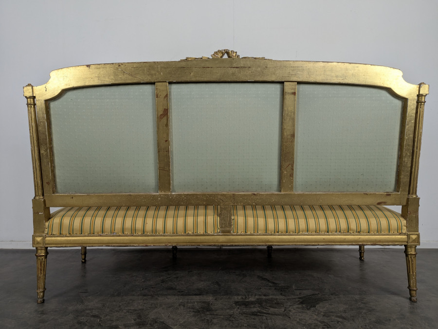 Canapé de style Louis XVI époque Napoléon III en bois doré