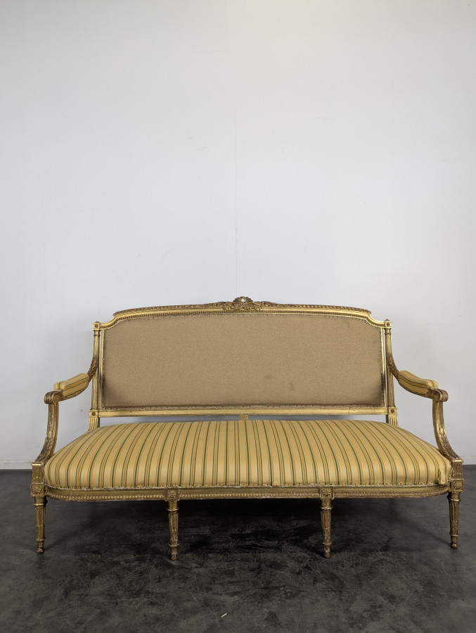 Canapé de style Louis XVI époque Napoléon III en bois doré
