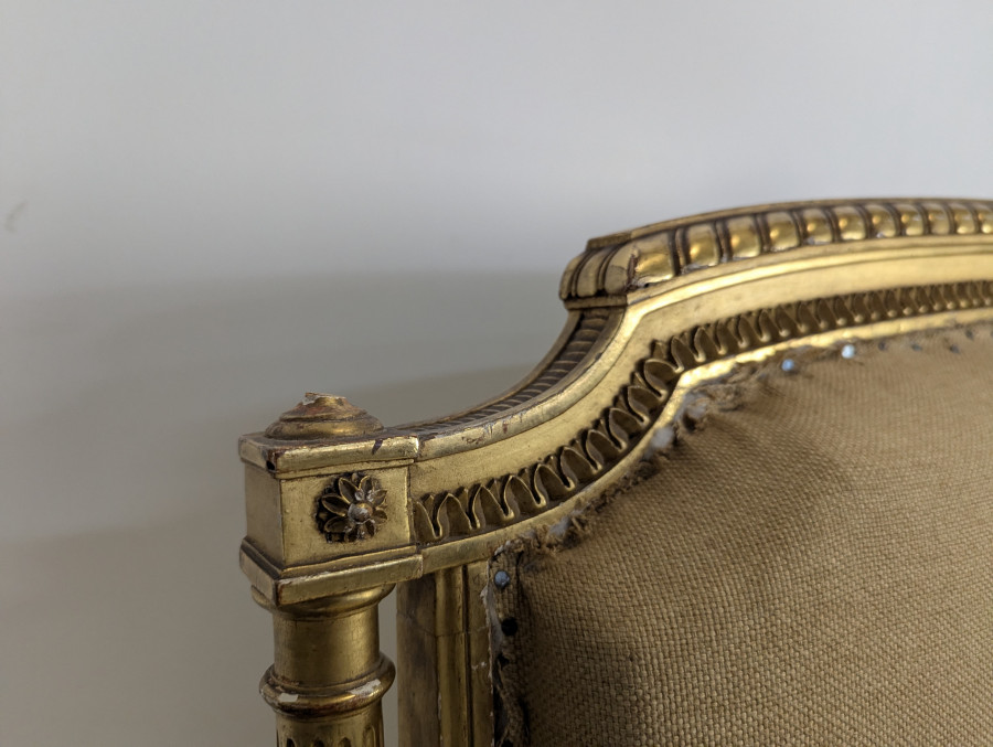 Canapé de style Louis XVI époque Napoléon III en bois doré