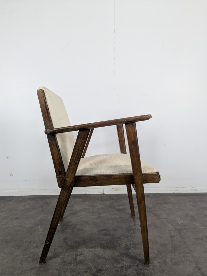 Fauteuil de bureau reconstruction
