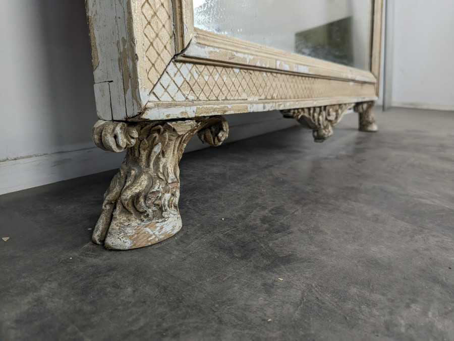 Miroir d'entrée de Château réchampi de style Louis XVI