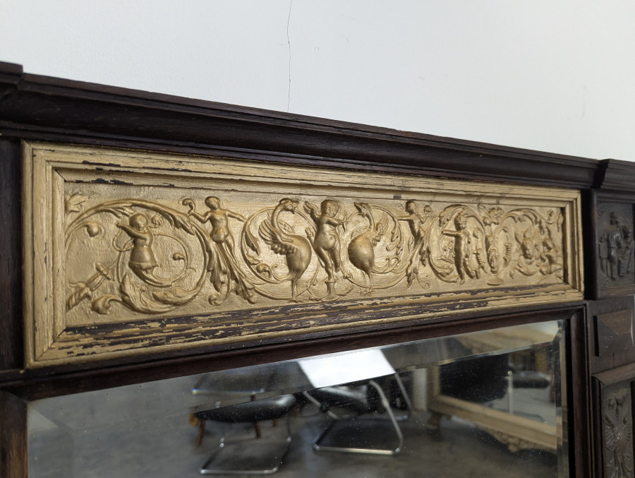 Miroir de style Renaissance bois et cuivre thématique de l'artisanat