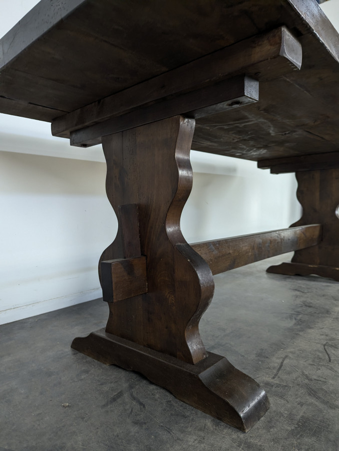 Table de monastère