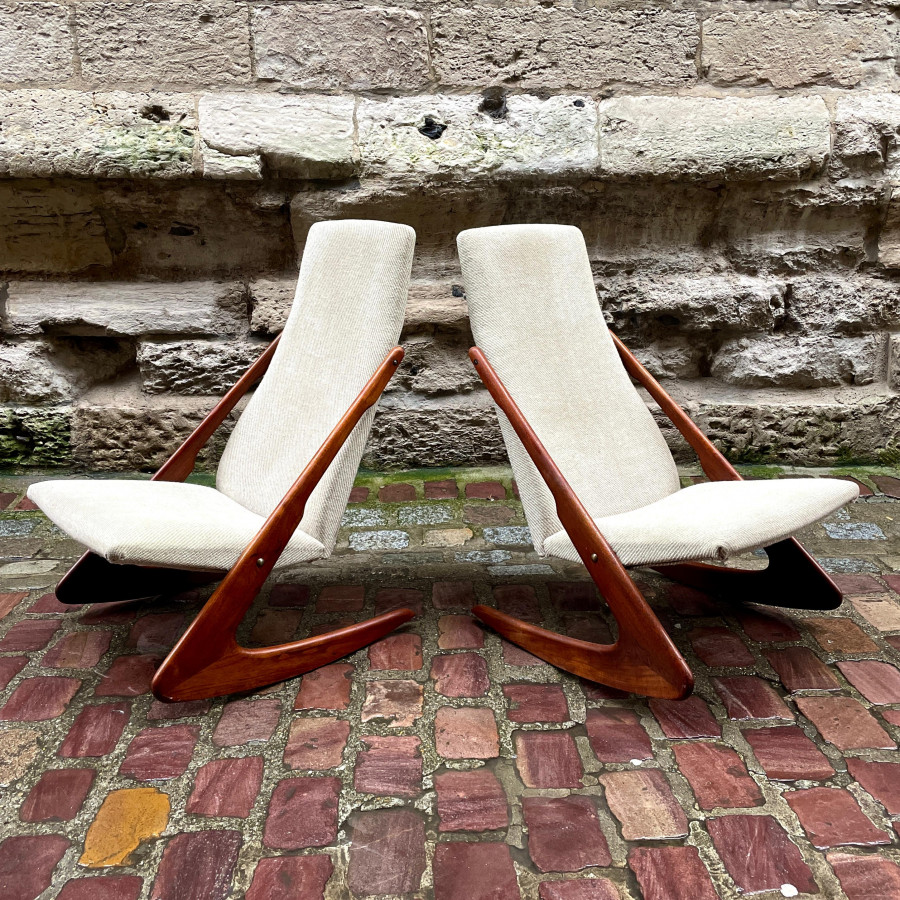Paire de fauteuils danois modèle Boomerang par Mogens Kold