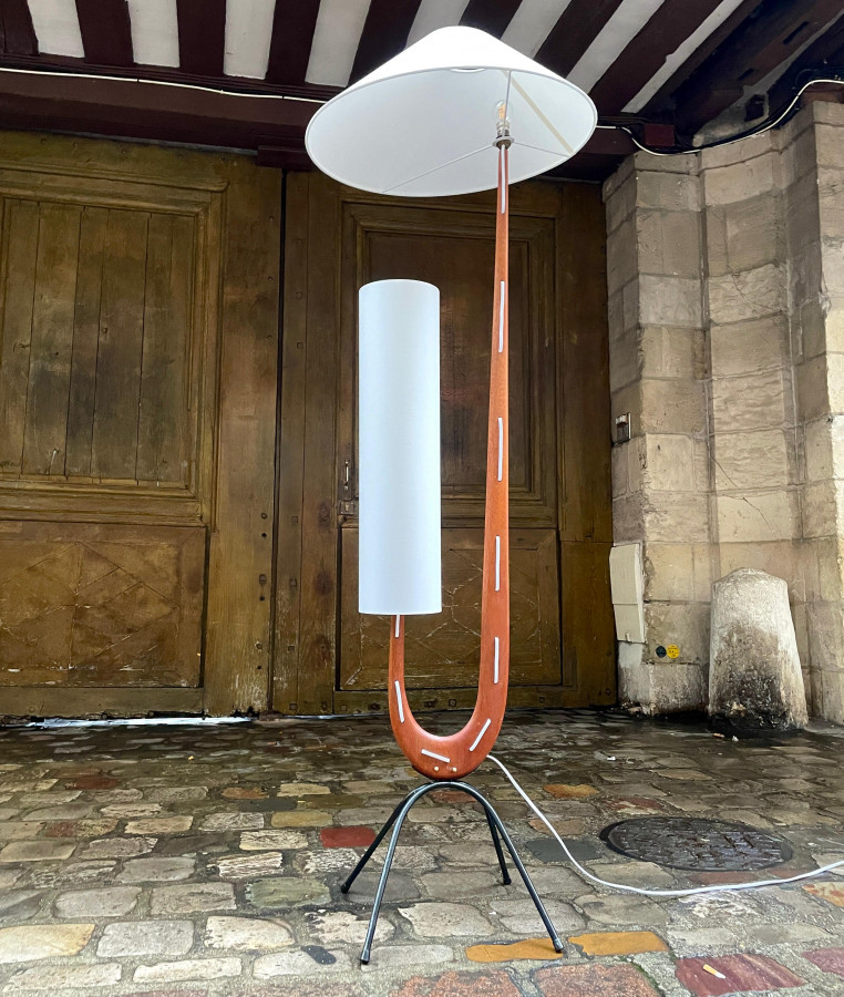 Lampadaire Girafe en Acajou par la Maison Rispal