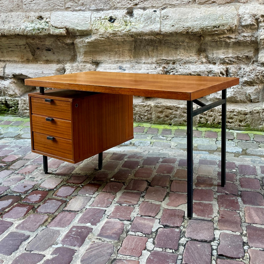 Bureau à caisson par Jacques Hitier édité par Charron