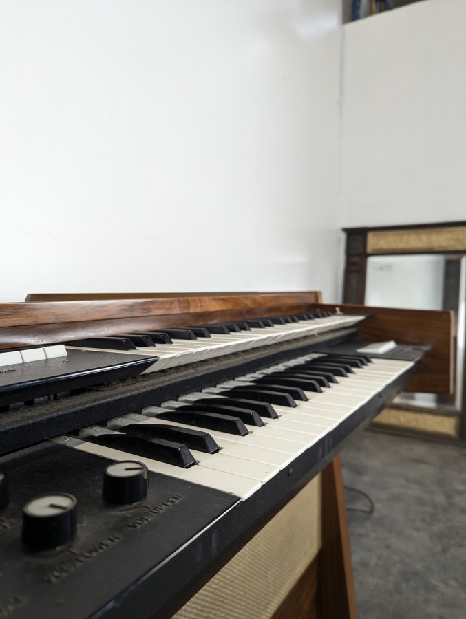 Piano orgue Elka Minuette 70