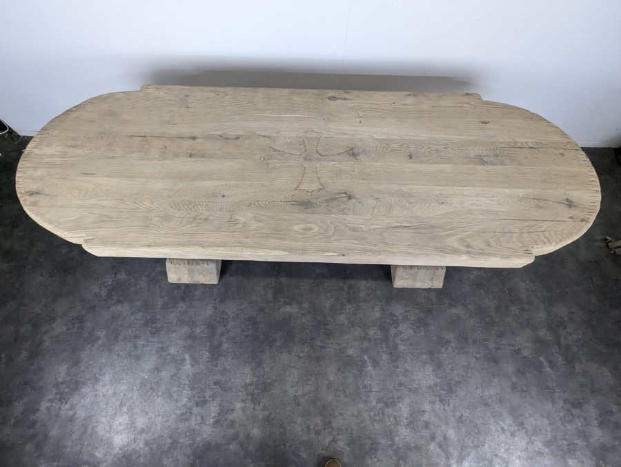 Table de monastère en chêne massif décapée