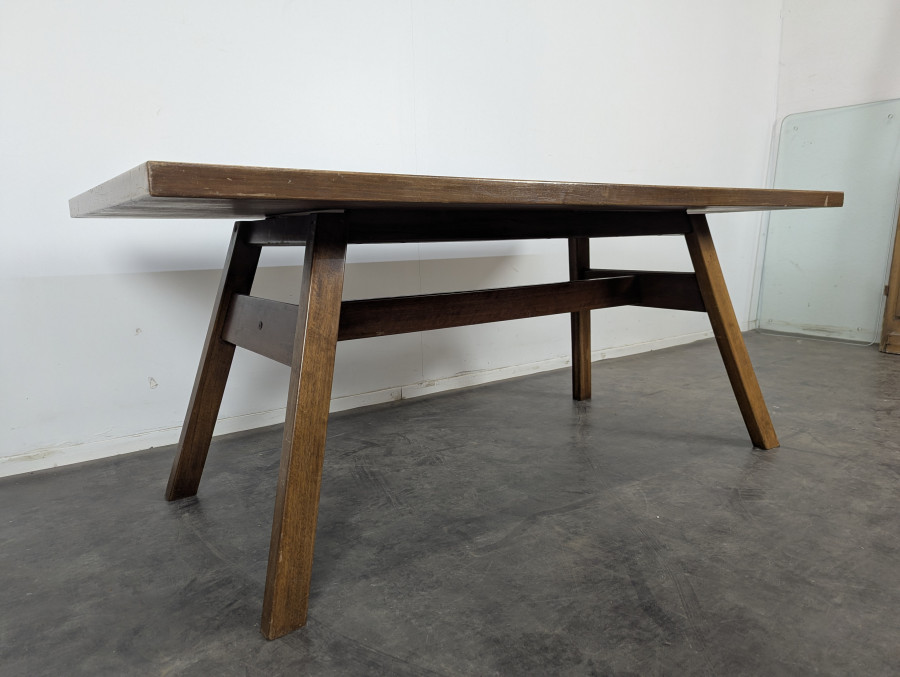 Table Torbecchia en Noyer par Giovanni Michelucci pour Poltronova