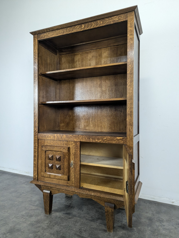 Etagère époque reconstruction en chêne