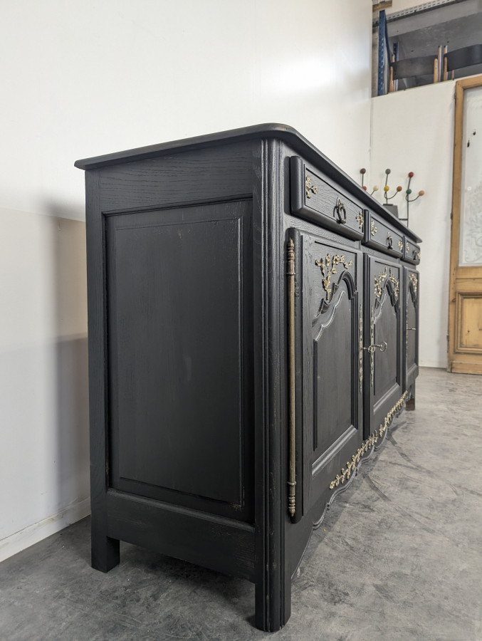 Enfilade rustique réchampie noir et or