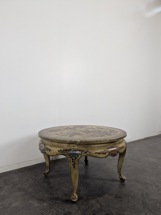 Table basse chinoise laquée Pitt & Scott LTD