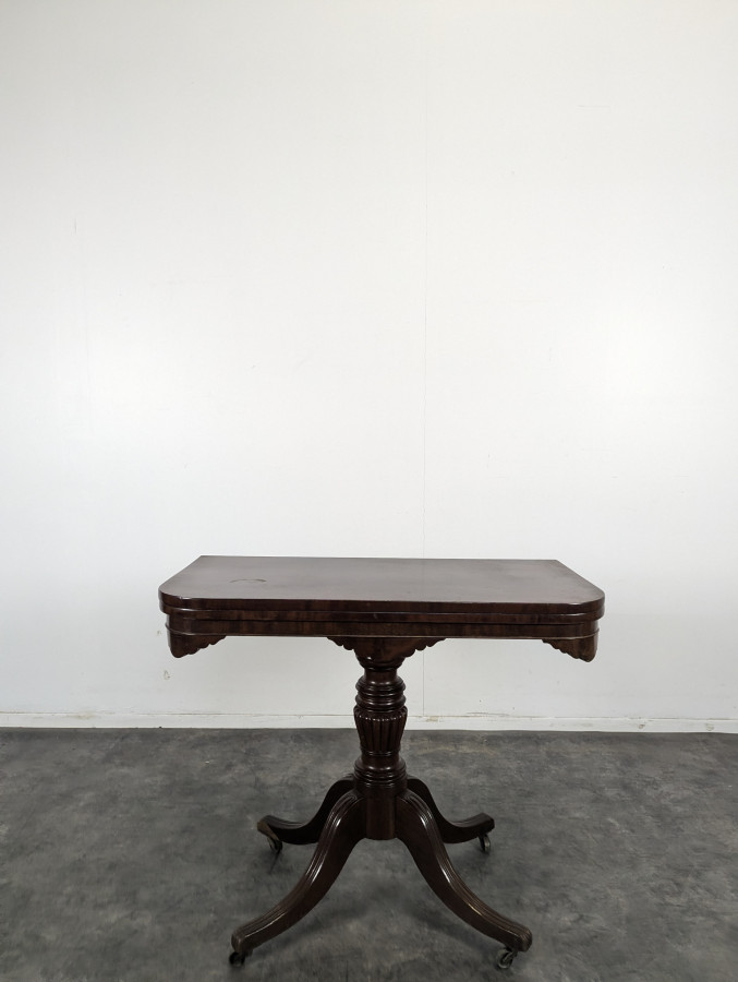 Table à jeux anglaise en acajou