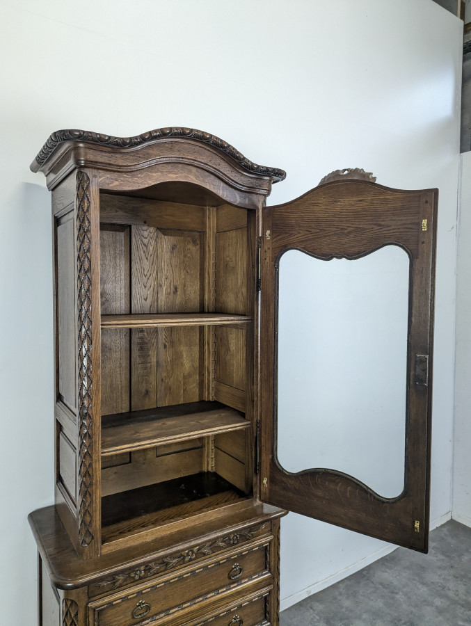 Commode Vitrine normande en chêne