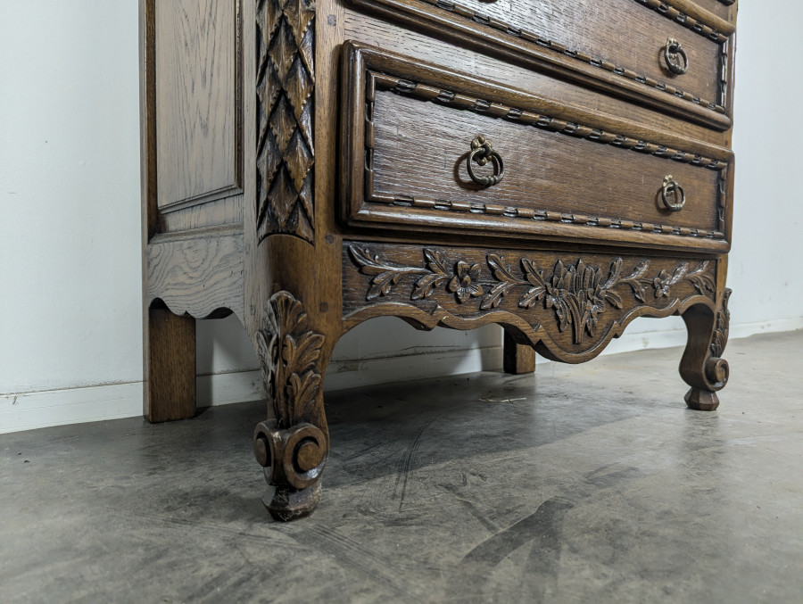 Commode Vitrine normande en chêne