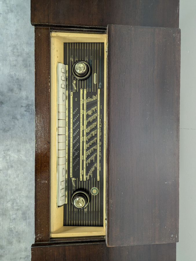 Meuble à Vinyles et Hi-Fi en acajou
